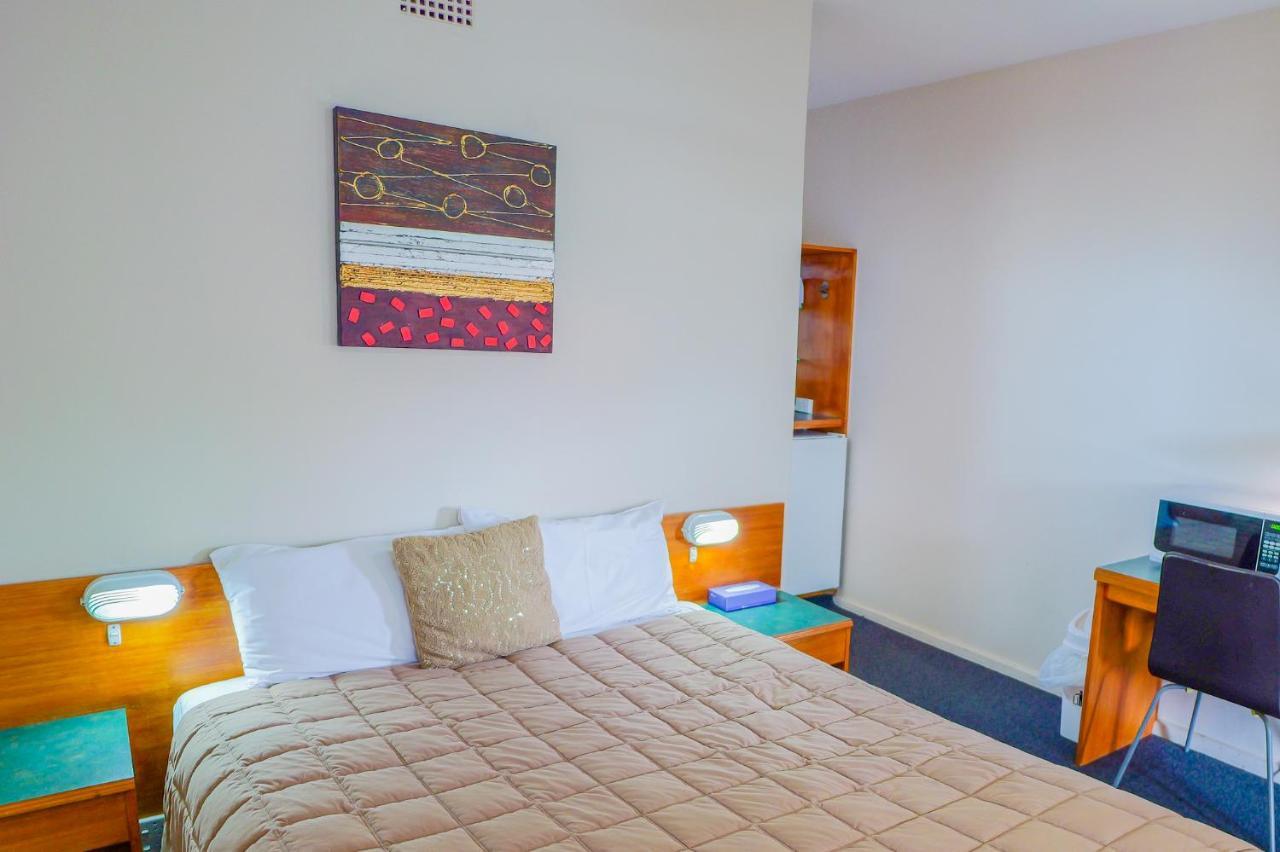 Abbotsleigh Motor Inn Armidale Kültér fotó