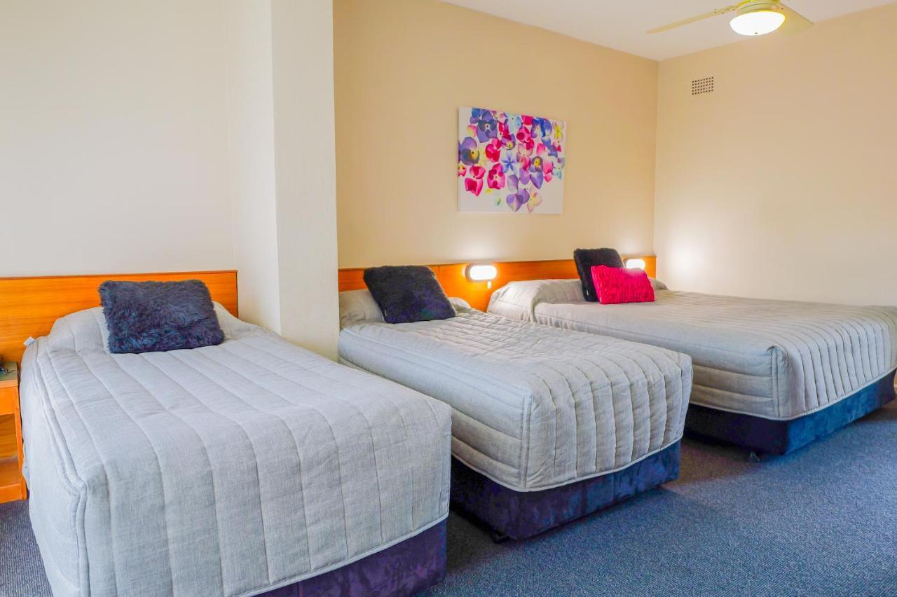 Abbotsleigh Motor Inn Armidale Kültér fotó