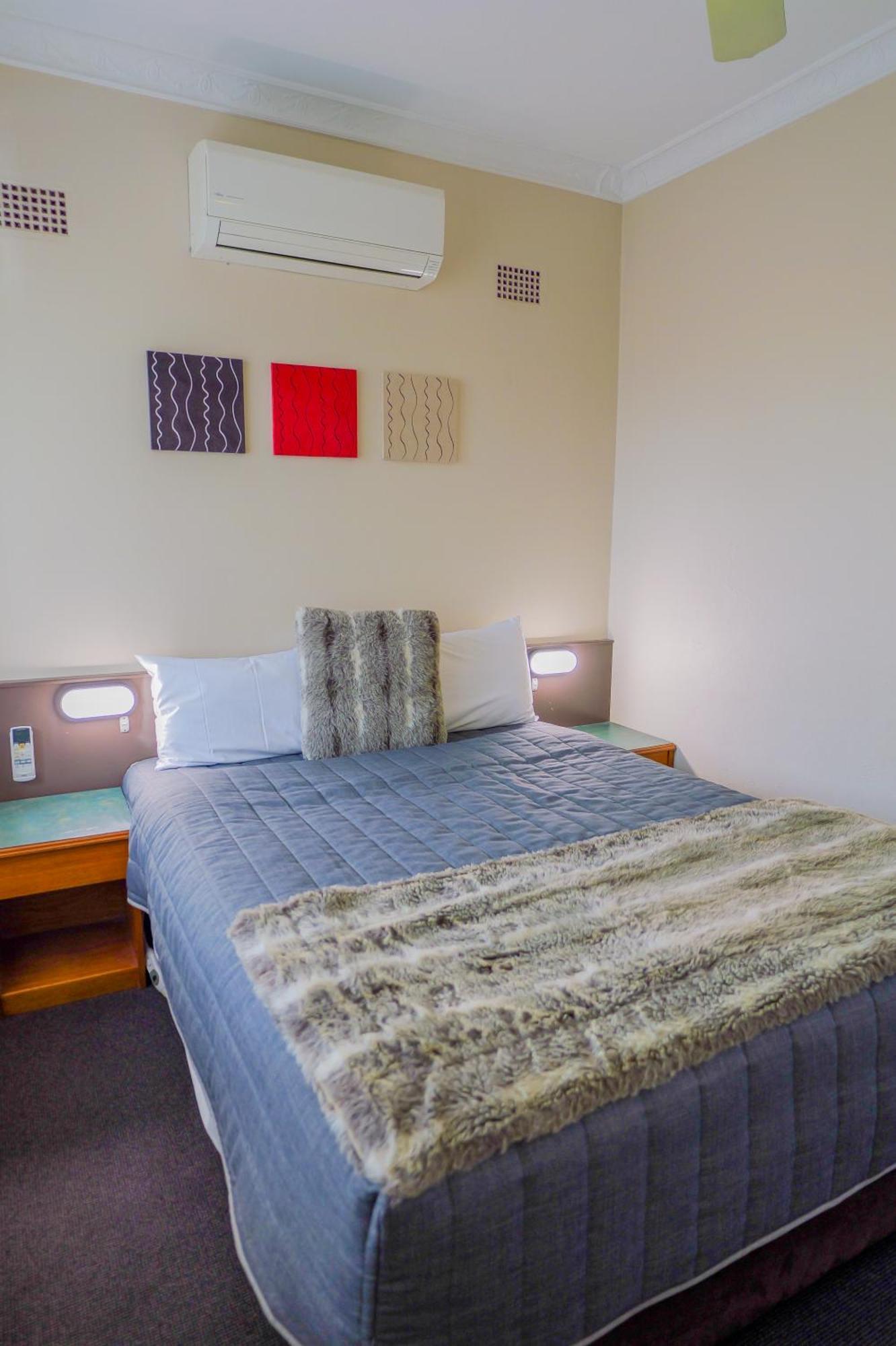 Abbotsleigh Motor Inn Armidale Kültér fotó