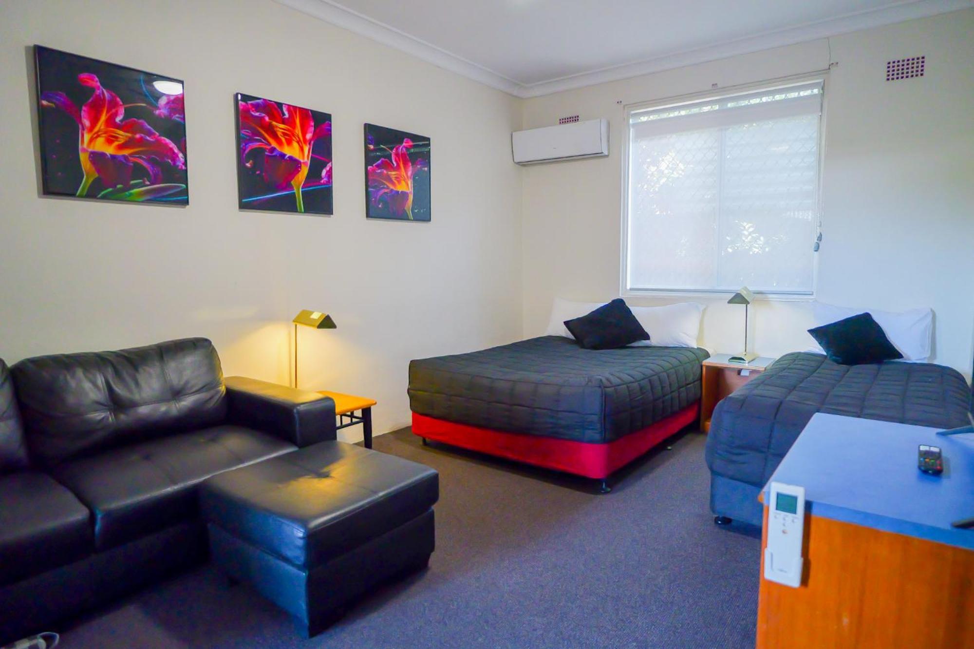 Abbotsleigh Motor Inn Armidale Kültér fotó