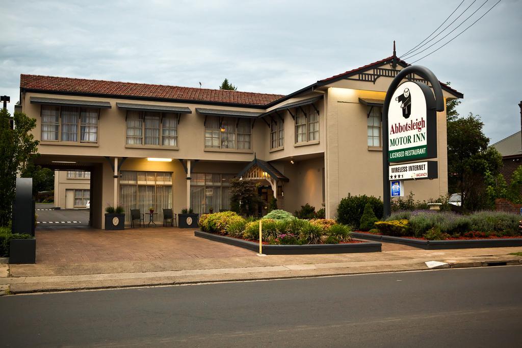 Abbotsleigh Motor Inn Armidale Kültér fotó